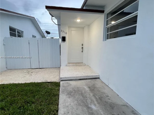 3310 SW 24th Ter, Miami FL 33145