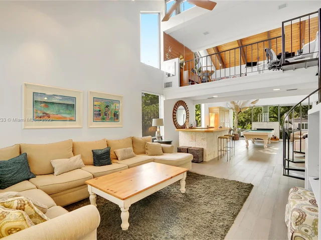 7605 SW 160th Ter, Palmetto Bay FL 33157