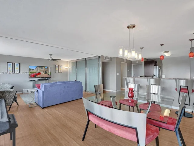 340 Sunset Dr # 1404, Fort Lauderdale FL 33301