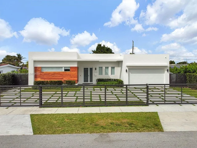 11315 SW 43rd Ln, Miami FL 33165