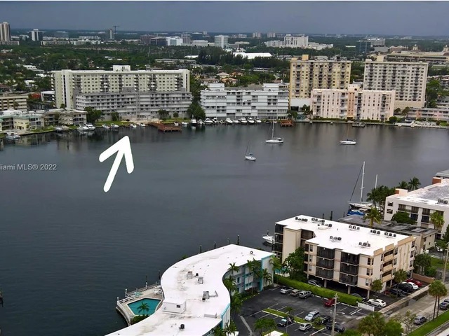 400 Golden Isles Dr # 36, Hallandale Beach FL 33009