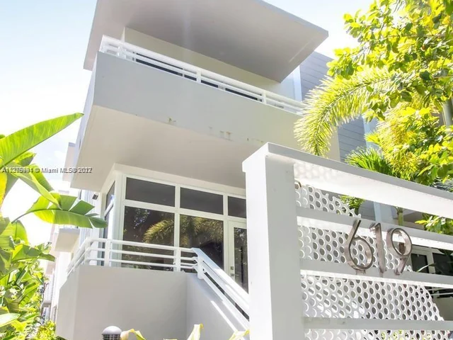 619 Meridian Ave # 5, Miami Beach FL 33139