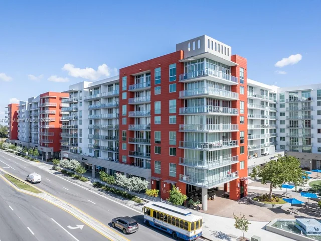 7875 NW 107th Ave # 319, Doral FL 33178