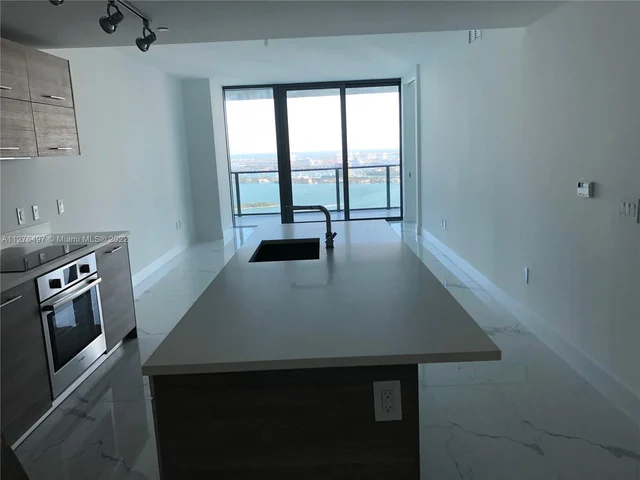 650 NE 32nd St # 4804, Miami FL 33137