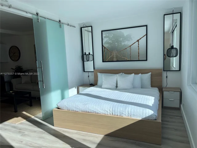 2301 Collins Ave # 342, Miami Beach FL 33139