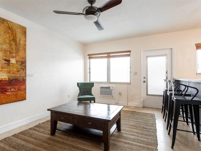 626 Meridian Ave # 2, Miami Beach FL 33139