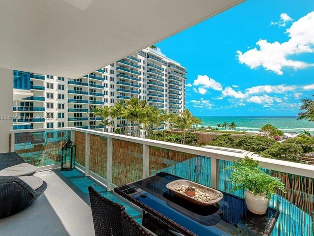 2301 Collins Ave # 625, Miami Beach FL 33139