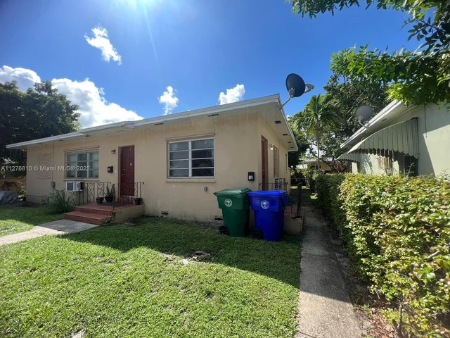 12 NW 68th Ter # A, Miami FL 33150