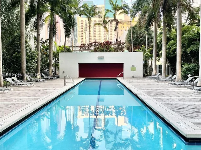 133 NE 2nd Ave # 909, Miami FL 33132