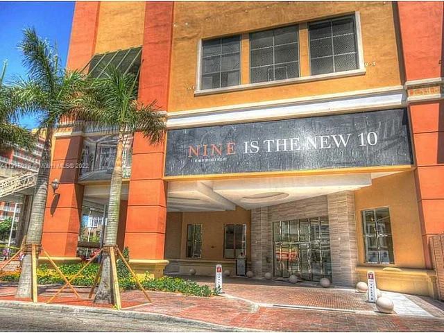 999 SW 1 AVENUE # 2607, Miami FL 33131