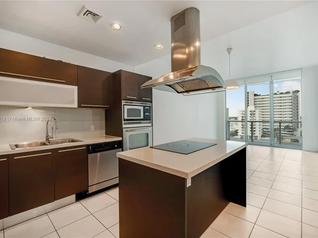 7928 East Dr # 903, North Bay Village FL 33141