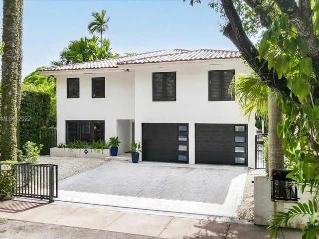 1117 Alberca St, Coral Gables FL 33134