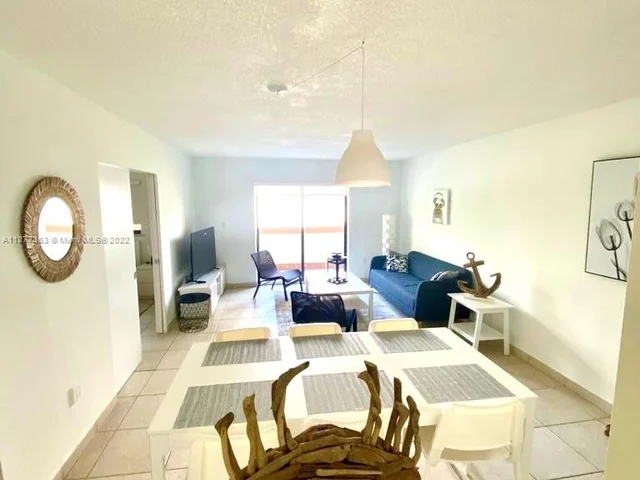 1250 Lincoln Rd # 401, Miami Beach FL 33139