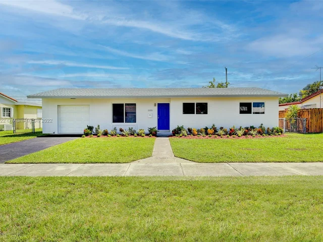 2325 SW 129th Ct, Miami FL 33175