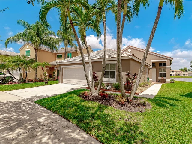 968 Savannah Falls Dr # 968, Weston FL 33327