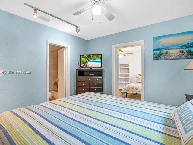 718 NW 9th Ave # 0, Dania Beach FL 33004