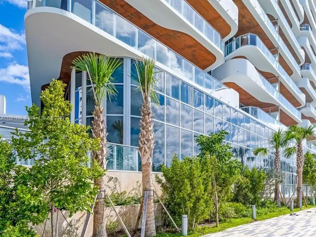 6800 Indian Creek Dr # 1E, Miami Beach FL 33141