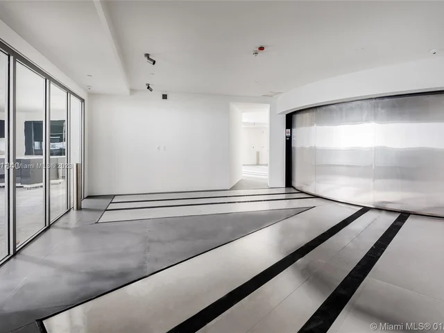 18555 COLLINS AVE # 4604, Miami Beach FL 33160