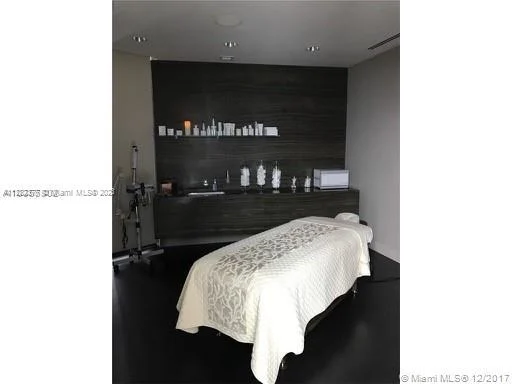 18555 COLLINS AVE # 4604, Miami Beach FL 33160