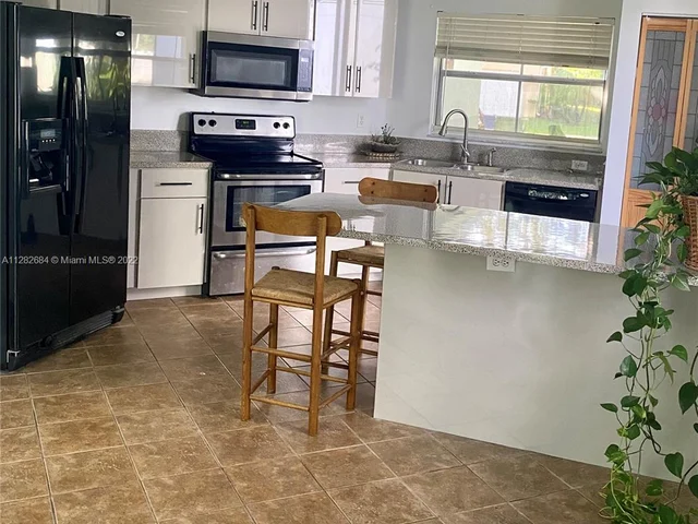 201 NW 207th Ave # 201, Pembroke Pines FL 33029