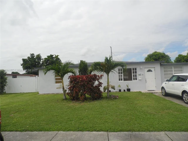 14660 Pierce St, Miami FL 33176