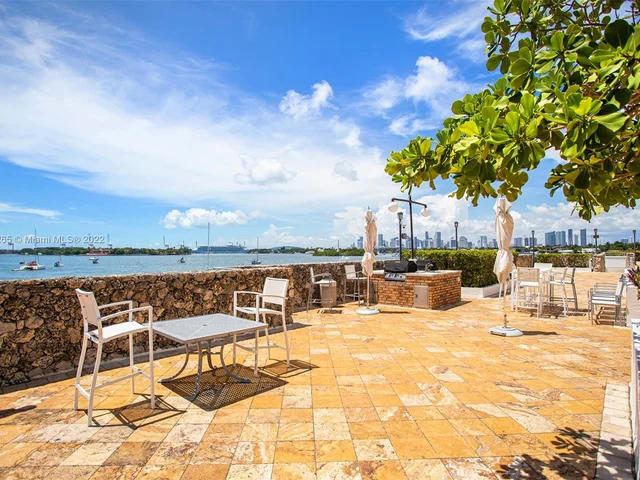 11 Island Ave # 8, Miami Beach FL 33139