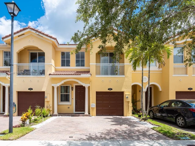 14961 SW 9th Way # 14961, Miami FL 33194