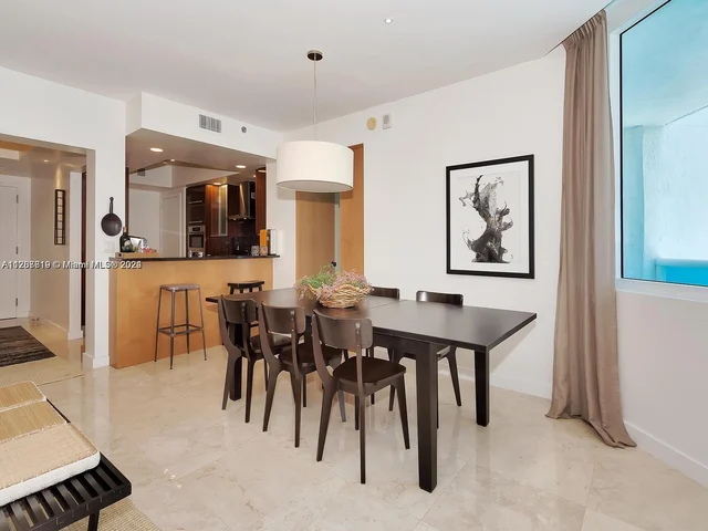 2711 S Ocean Dr # 1206, Hollywood FL 33019