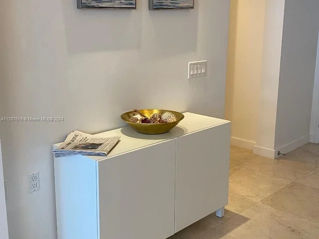 2711 S Ocean Dr # 1206, Hollywood FL 33019