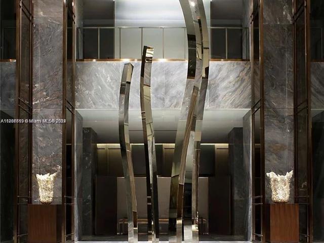 2711 S Ocean Dr # 1206, Hollywood FL 33019