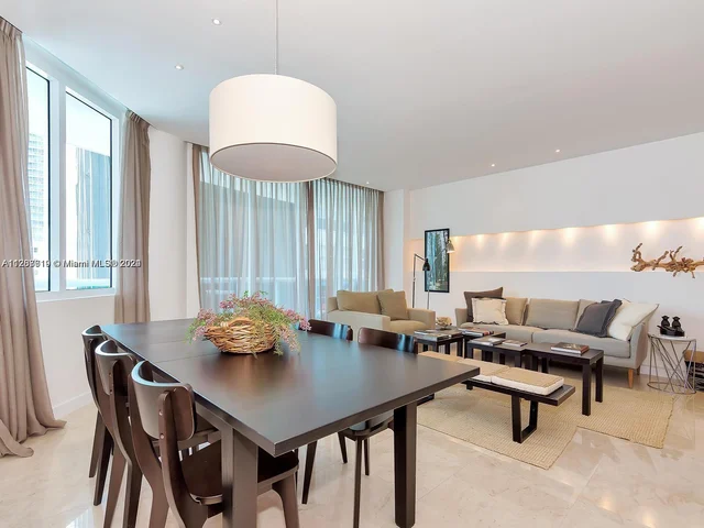 2711 S Ocean Dr # 1206, Hollywood FL 33019