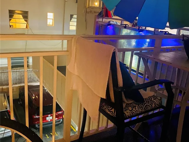 345 Ocean Dr # 307, Miami Beach FL 33139