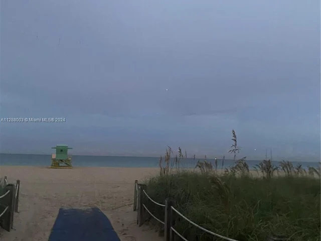 345 Ocean Dr # 307, Miami Beach FL 33139