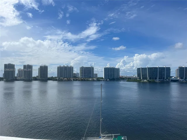 17900 N Bay Rd # 7, Sunny Isles Beach FL 33160