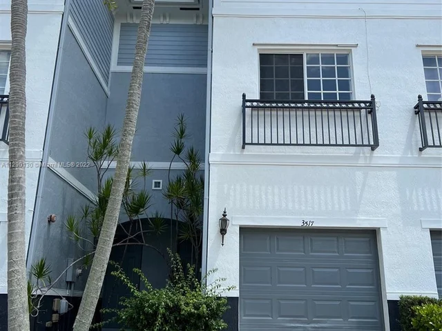 3517 NW 14th Ct, Lauderhill FL 33311
