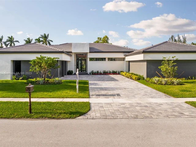 491 Ranch Rd, Weston FL 33326