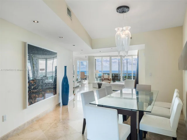 1000 S Pointe Dr # 2503, Miami Beach FL 33139