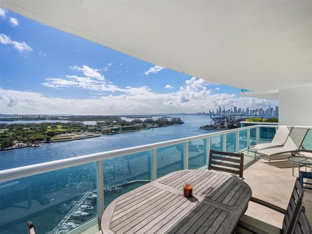 1000 S Pointe Dr # 2503, Miami Beach FL 33139