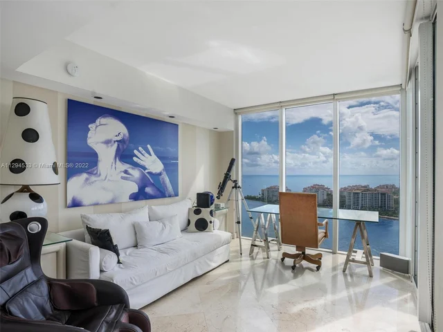 1000 S Pointe Dr # 2503, Miami Beach FL 33139