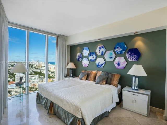 1000 S Pointe Dr # 2503, Miami Beach FL 33139