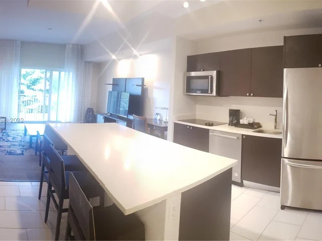 5300 NW 87th Ave # 612, Doral FL 33178