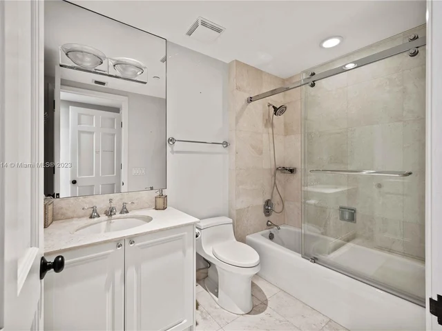 7464 Fisher Island Dr # 7464, Miami Beach FL 33109