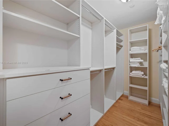 7464 Fisher Island Dr # 7464, Miami Beach FL 33109