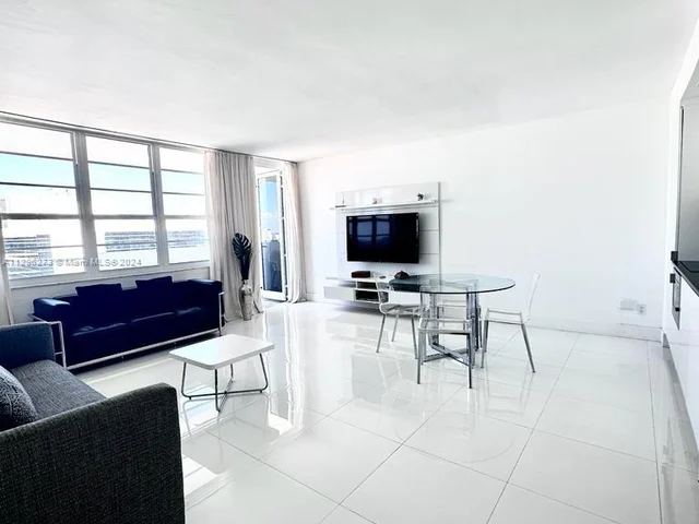 100 Lincoln Rd # 1404, Miami Beach FL 33139