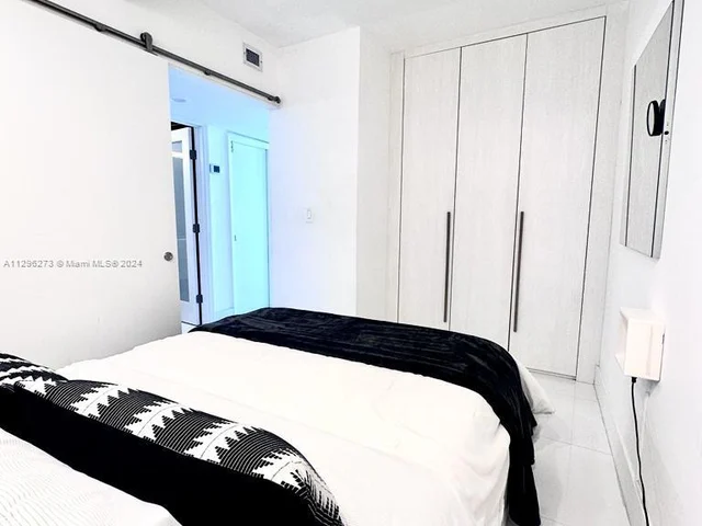 100 Lincoln Rd # 1404, Miami Beach FL 33139