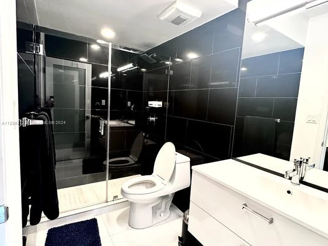 100 Lincoln Rd # 1404, Miami Beach FL 33139