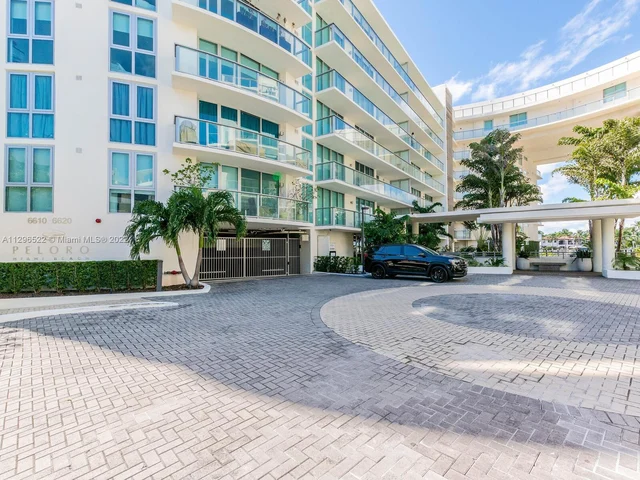 6620 INDIAN CREEK # 202, Miami Beach FL 33141