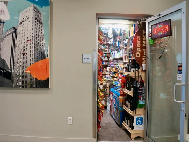 1750 N Bayshore Dr # 1605, Miami FL 33132