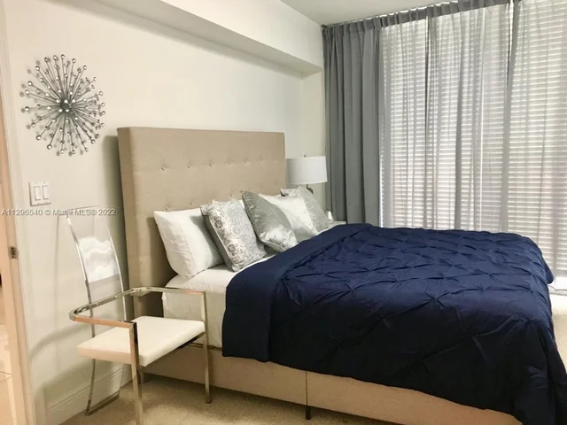 1750 N Bayshore Dr # 1605, Miami FL 33132