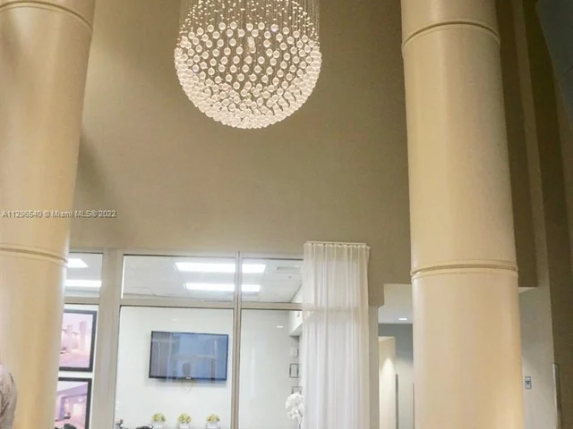 1750 N Bayshore Dr # 1605, Miami FL 33132